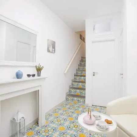 Brezza Marina-authentic Flat By The Sorrento