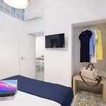 Brezza Marina-authentic Flat By The Appartement *