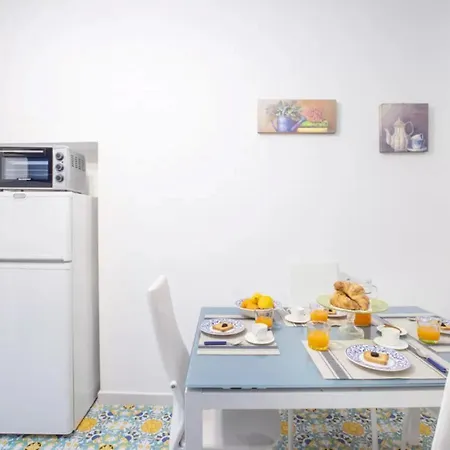 Brezza Marina-authentic Flat By The