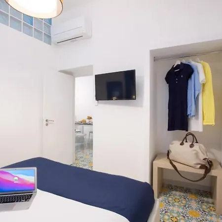 Brezza Marina-authentic Flat By The アパート *