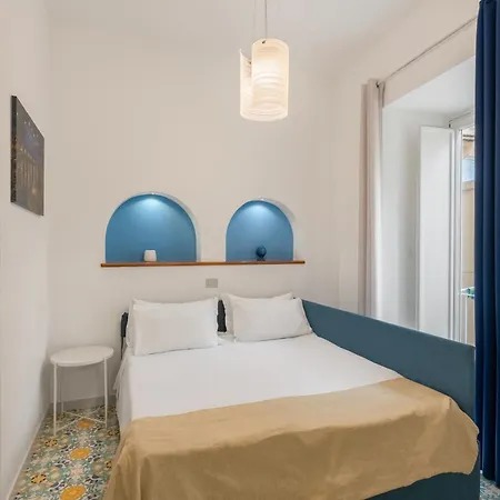 公寓 Brezza Marina-authentic Flat By The