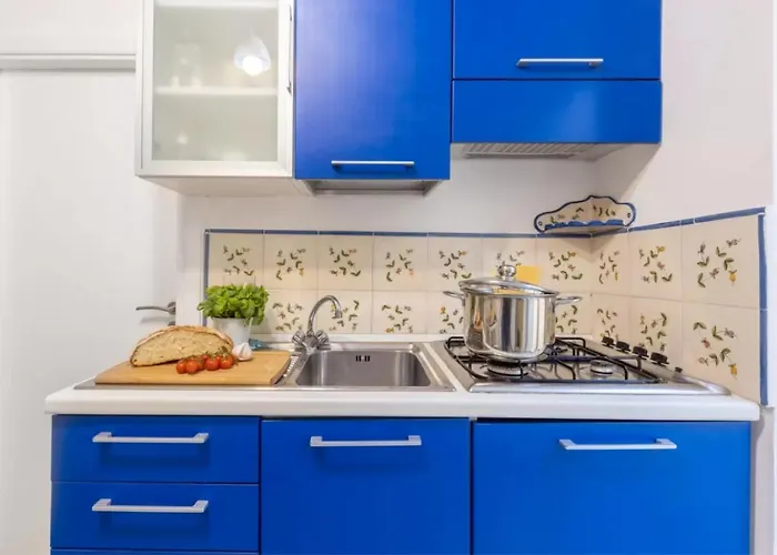 Апартаменты Brezza Marina-authentic Flat By The