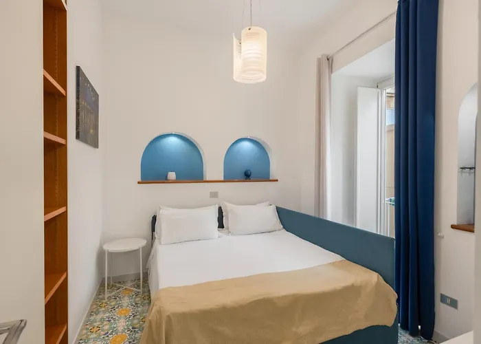 Apartment Brezza Marina-authentic Flat By The