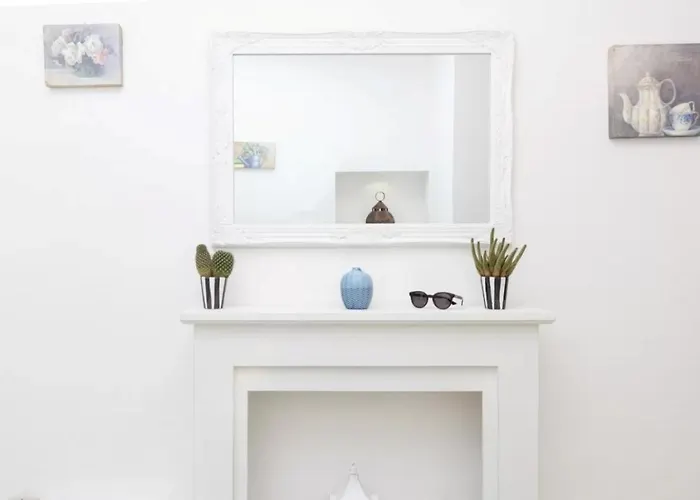 Brezza Marina-authentic Flat By The